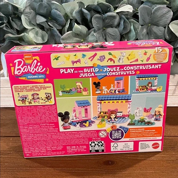 NWT Barbie Mega Building Set - Colorful Market Adventure - Picture 6 of 9